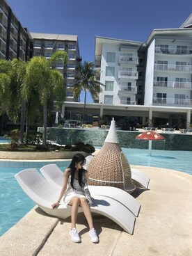 「アイテム（ウィッグ）」を使った、ピンクエイジさん（レディース・162cm）の秋コーディネート