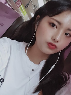 「アイテム（ウィッグ）」を使った、ピンクエイジさん（レディース・161cm）の秋コーディネート