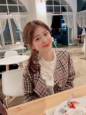 「アイテム（ウィッグ）」を使った、ピンクエイジさん（レディース・166cm）の春コーディネート