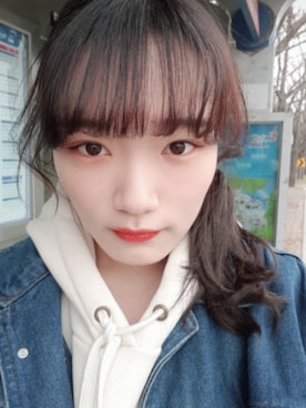 「アイテム（ウィッグ）」を使った、ピンクエイジさん（レディース・166cm）の春コーディネート