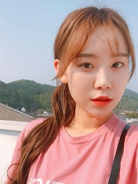 「アイテム（ウィッグ）」を使った、ピンクエイジさん（レディース・167cm）の春コーディネート