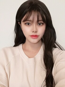 「アイテム（ウィッグ）」を使った、ピンクエイジさん（レディース・166cm）の春コーディネート