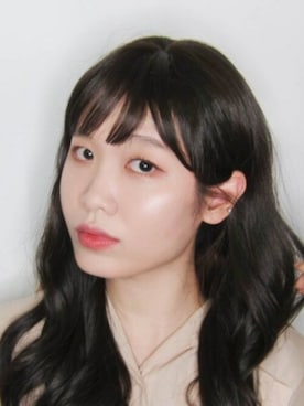 「アイテム（ウィッグ）」を使った、ピンクエイジさん（レディース・161cm）の春コーディネート