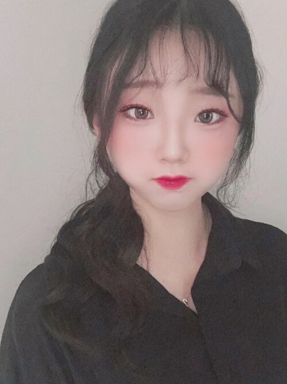 「デイリー、ウィッグ、ポニーテール、女子力、かわいい、ケリー、PINKAGE、ピンクエイジ、ローリングポニーテール」｜「PINKAGEのローリング ポニーテール) ケリー (マッドモースト素材)（ウィッグ、ブラック系）」を使った、ピンクエイジさん（レディース・163cm）の秋コーディネートの1枚目の写真