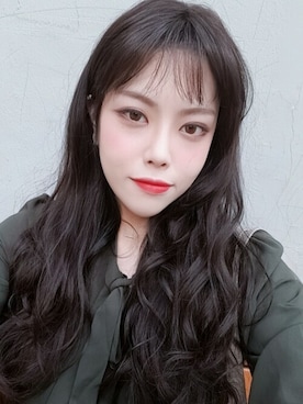 「アイテム（ウィッグ）」を使った、ピンクエイジさん（レディース・161cm）の秋コーディネート