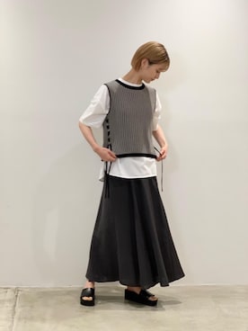 岩橋 早也佳さんのコーディネート