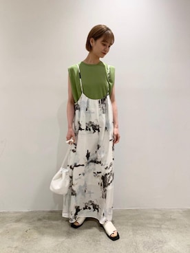 岩橋 早也佳さん（レディース・165cm）の夏コーディネート