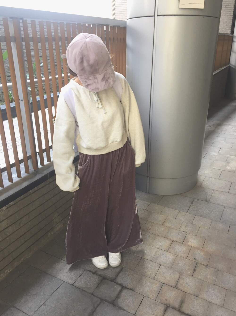 「merry jennyのエコファーＣＡＰ（キャップ、パープル系）」を使った、ゆきちゃんさん（レディース・154cm）の冬コーディネートの1枚目の写真