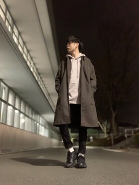 「アイテム（ステンカラーコート）」を使った、しゅんさん（メンズ・170cm・20代）の春コーディネート