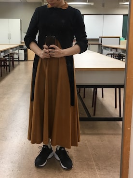 「Littlesuzie」｜「アイテム（スニーカー）」を使った、inekoさん（レディース・156cm）の秋コーディネート
