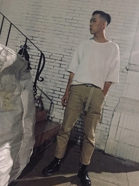 「5（ファイブ）のアイテム（パンツ）」を使った、承翰さん（メンズ・176cm）の春コーディネート