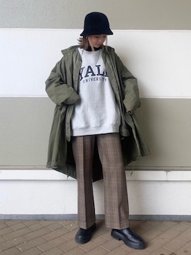 「みりたりー」｜「アイテム（スラックス）」を使った、Ayano.さん（レディース・168cm）の秋コーディネート