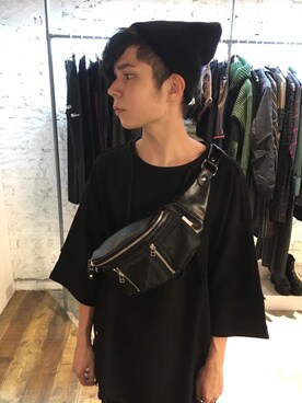 Leeming Carrさんのコーディネート