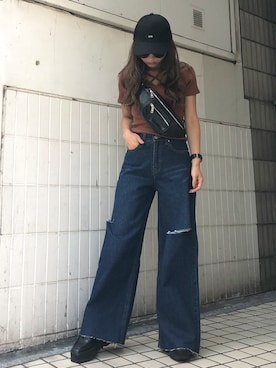 「ENVYM（アンビー）のＺＩＰ ＷＡＩＳＴ ＢＡＧ（ボディバッグ/ウエストポーチ）」を使った、HARUKAさん（レディース・156cm）の夏コーディネート
