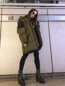 「カーキアウター」｜HARUKAさん（レディース・156cm）の冬コーディネート