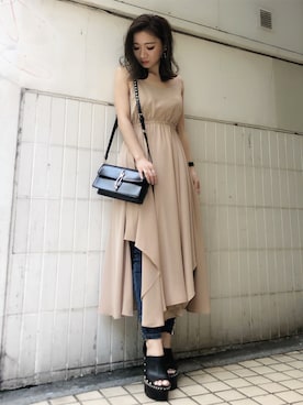 「ENVYM（アンビー）のアイテム（バッグ）」を使った、HARUKAさん（レディース・156cm）の春コーディネート