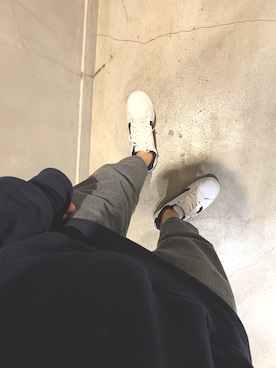 「VANS（バンズ）のアイテム（スニーカー、ホワイト系）」を使った、Naokiさん（メンズ・168cm）の秋コーディネート