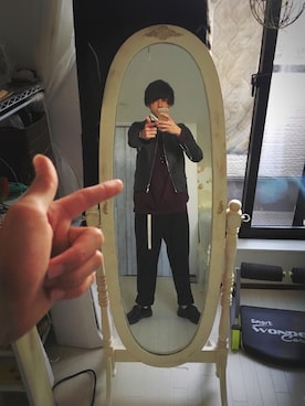 「ワインレッド」｜「アイテム（ライダースジャケット）」を使った、児玉 康希さん（メンズ・176cm）の冬コーディネート