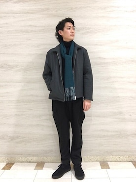 「スエードシューズ」｜「アイテム（ブルゾン）」を使った、桑畑さん（メンズ・175cm）の冬コーディネート