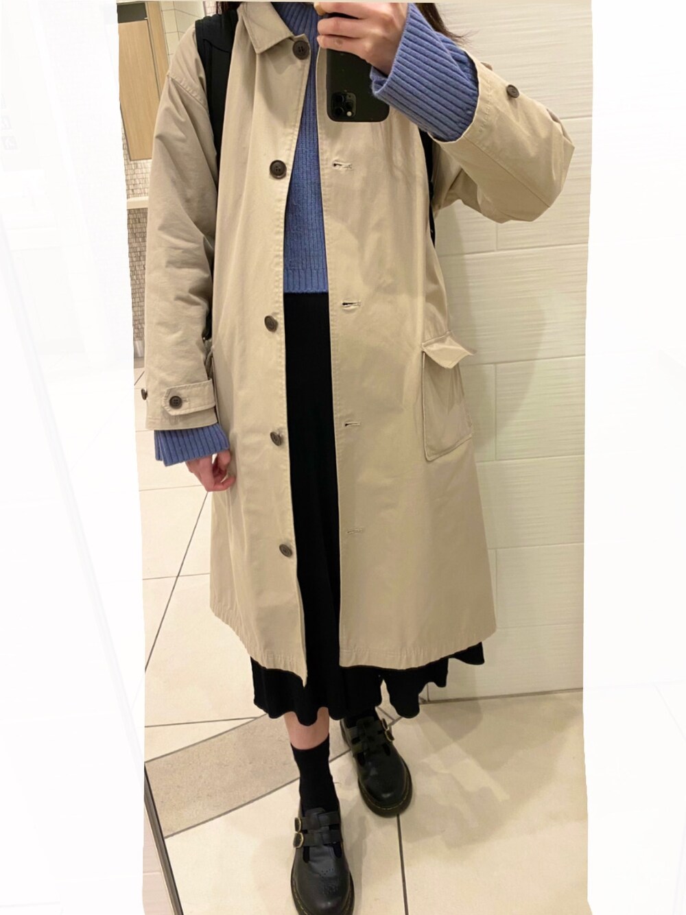 「通勤コーデ」｜「SM2のアイテム（トレンチコート、ベージュ系）」を使った、yuさん（レディース・162cm）の春コーディネートの1枚目の写真