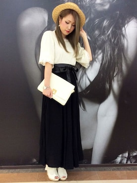 「スカンツ、キレイめ」｜VENCE EXCHANGE LADIES STAFFさん（レディース・160cm）の春コーディネート