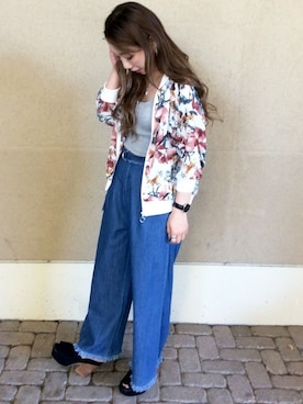 「VENCEEXCHANGE（ヴァンスエクスチェンジ）のアイテム（ブルゾン）」を使った、VENCE EXCHANGE LADIES STAFFさん（レディース・160cm）の春コーディネート