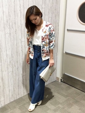 「VENCEEXCHANGE（ヴァンスエクスチェンジ）のアイテム（ブルゾン）」を使った、VENCE EXCHANGE LADIES STAFFさん（レディース・160cm）の春コーディネート