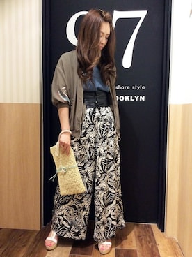 「サッシュベルト」｜「アイテム（ブルゾン）」を使った、VENCE EXCHANGE LADIES STAFFさん（レディース・160cm）の春コーディネート