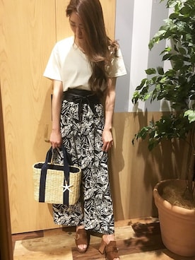 VENCE EXCHANGE LADIES STAFFさん（レディース・160cm）の春コーディネート