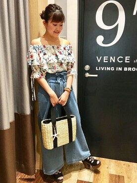 VENCE EXCHANGE LADIES STAFFさん（レディース・160cm）の春コーディネート