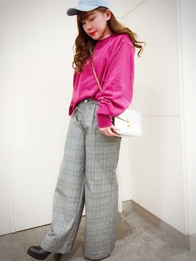 「アイテム（スウェット、ピンク系）」を使った、VENCE EXCHANGE LADIES STAFFさん（レディース・160cm）の冬コーディネート