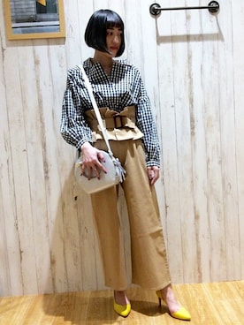 「VENCEEXCHANGE（ヴァンスエクスチェンジ）の7cmポインテッドトゥパンプス        （パンプス）」を使った、VENCE EXCHANGE LADIES STAFFさん（レディース・160cm）の冬コーディネート