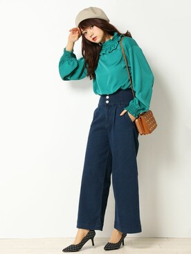 「アイテム（ハンチング/ベレー帽、ベージュ系）」を使った、VENCE EXCHANGE LADIES STAFFさん（レディース・160cm）の春コーディネート