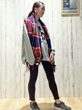 VENCE EXCHANGE LADIES STAFFさんのコーディネート