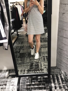 「H&M（エイチ・アンド・エム）のアイテム（ワンピース/ドレス、ホワイト系）」を使った、hiroka さん（レディース・157cm）の夏コーディネート