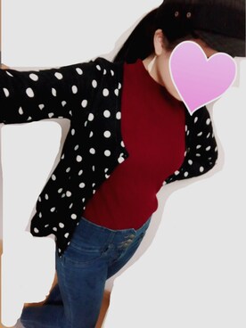 「UNIQLO（ユニクロ）のアイテム（ニット/セーター、レッド系）」を使った、ｶﾏﾝﾍﾞｰﾙさん（レディース・156cm）の春コーディネート