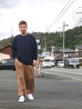 「お洒落好きな人と繋がりたい」｜「アイテム（スウェット）」を使った、ヨッシーさん（メンズ・168cm）の秋コーディネート