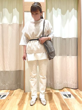 「blue」｜「アイテム（トートバッグ）」を使った、maiさん（レディース・152cm）の春コーディネート