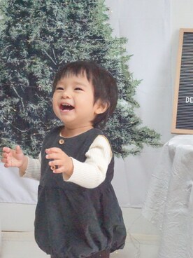 「韓国子供服のアイテム（トップス、ホワイト系）」を使った、Ioriさん（キッズ・70cm）の春コーディネート