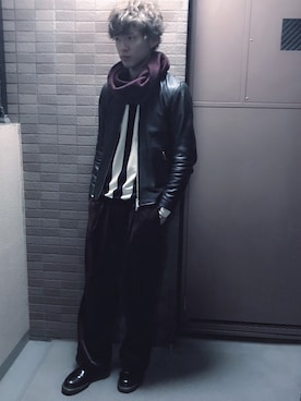 「ベロア」｜「アイテム（ライダースジャケット）」を使った、JASさん（メンズ・174cm）の秋コーディネート