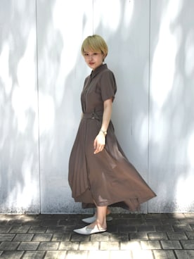 「金髪ショート」｜「アイテム（ワンピース/ドレス）」を使った、ヤマサキさん（レディース・157cm）の春コーディネート