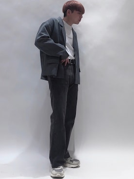 「neos（ネオス）のアイテム（テーラードジャケット）」を使った、꽃/hanangさん（メンズ・168cm）の春コーディネート