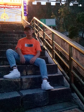 「VANS（バンズ）のアイテム（その他シューズ、ホワイト系）」を使った、林睿哲さん（メンズ）の秋コーディネート