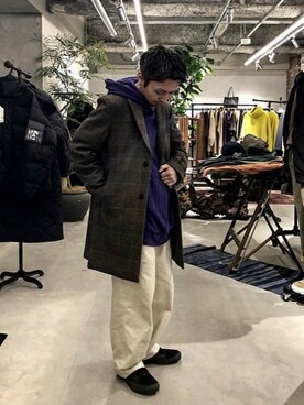 「JOURNAL STANDARD（ジャーナルスタンダード）のアイテム（チェスターコート）」を使った、ジャーナルスタンダード メンズさん（メンズ・173cm）の冬コーディネート