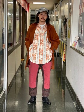 「JOURNAL STANDARD（ジャーナルスタンダード）のアイテム（チェスターコート）」を使った、ジャーナルスタンダード メンズさん（メンズ・173cm）の冬コーディネート