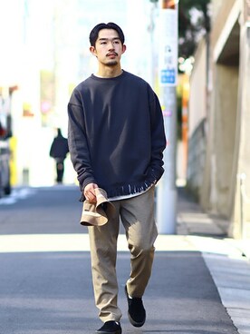 「DISCUS（ディスカス）のアイテム（スウェット）」を使った、ジャーナルスタンダード メンズさん（メンズ・173cm）の冬コーディネート