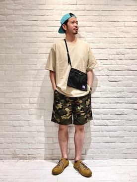 「Danner（ダナー）のアイテム（その他シューズ）」を使った、ジャーナルスタンダード メンズさん（メンズ・178cm）の夏コーディネート