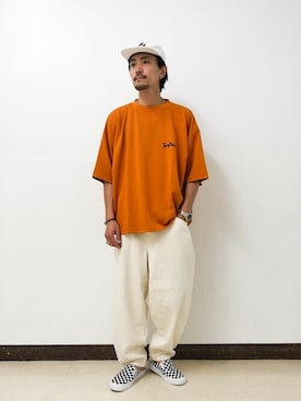 「ネオンカラー」｜「アイテム（スリッポン）」を使った、ジャーナルスタンダード メンズさん（メンズ・174cm）の夏コーディネート