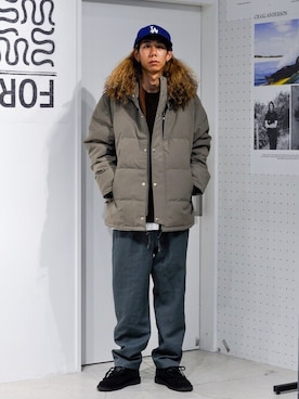 「クルーネックニット」｜ジャーナルスタンダード メンズさん（メンズ・175cm）の秋コーディネート