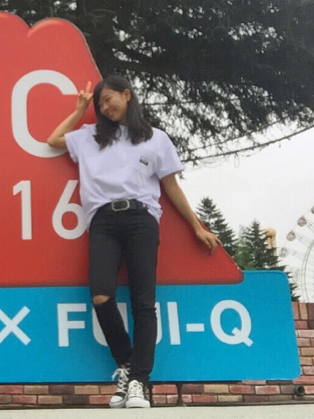 「ELVIRAのアイテム（Tシャツ/カットソー、ホワイト系）」を使った、shelly2000さん（レディース・163cm）の夏コーディネートの1枚目の写真